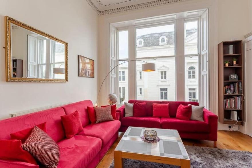 Cozy 2 Bedroom Apartment at Heart of the Edinburgh