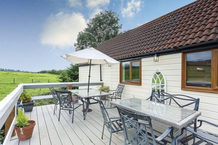 Luxury Detached Farmhouse Idyllic Rural Location (Hot Tub)