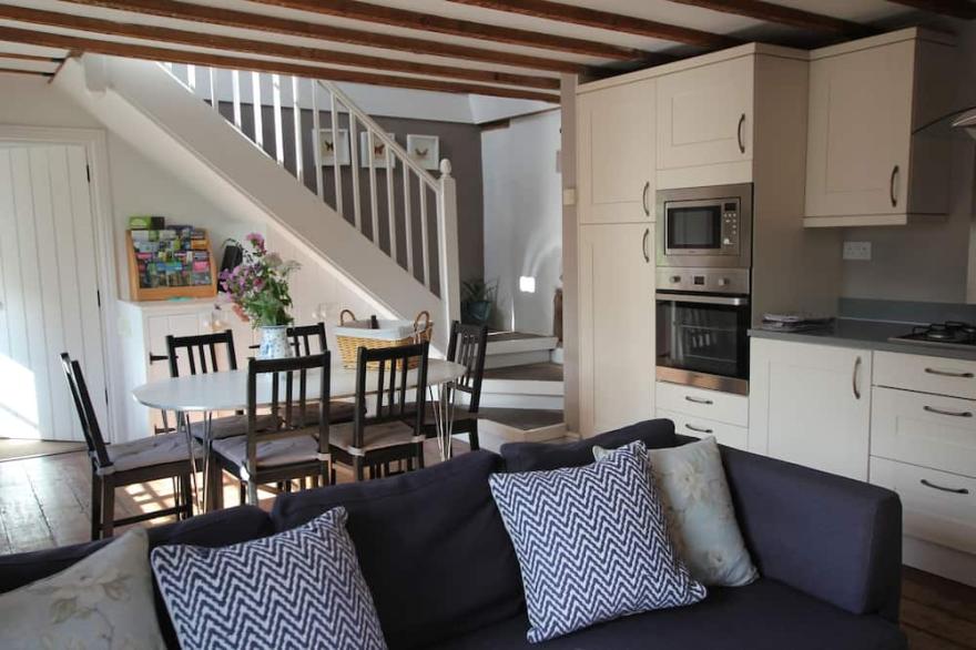 Cottage With Views Of Forest Of Dean