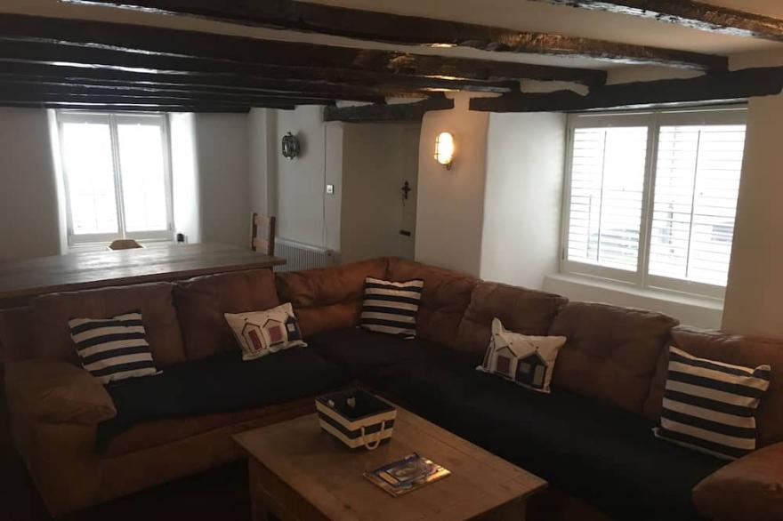 The Old Vicarage - a luxury seaside home steeped in Looe's history