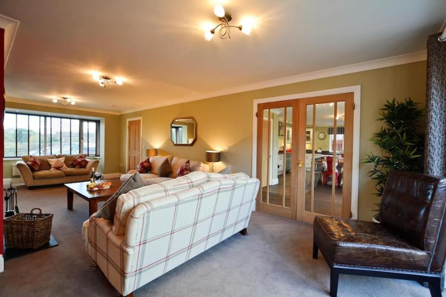 Relaxing Retreat for Family & Friends- A Treat for 2023-You won't want to Leave!