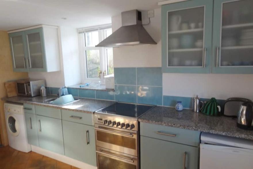 May's Cottage, Ludon Hill, Crackington Haven, Nr Bude