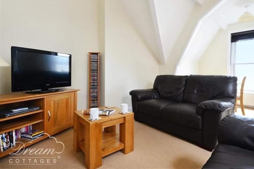 AUBERGE, family friendly, with a garden in Greenhill