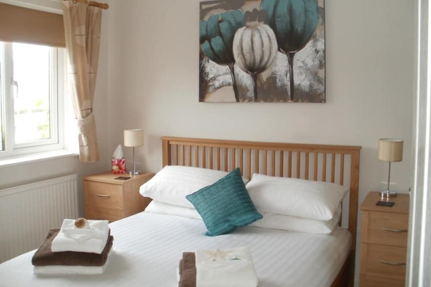 A beautifully presented one bed house, just five minutes from Poole Quay
