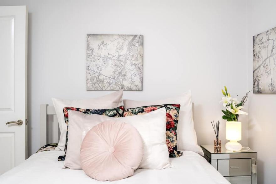 Gorgeous, flat in central London, near Paddington station
