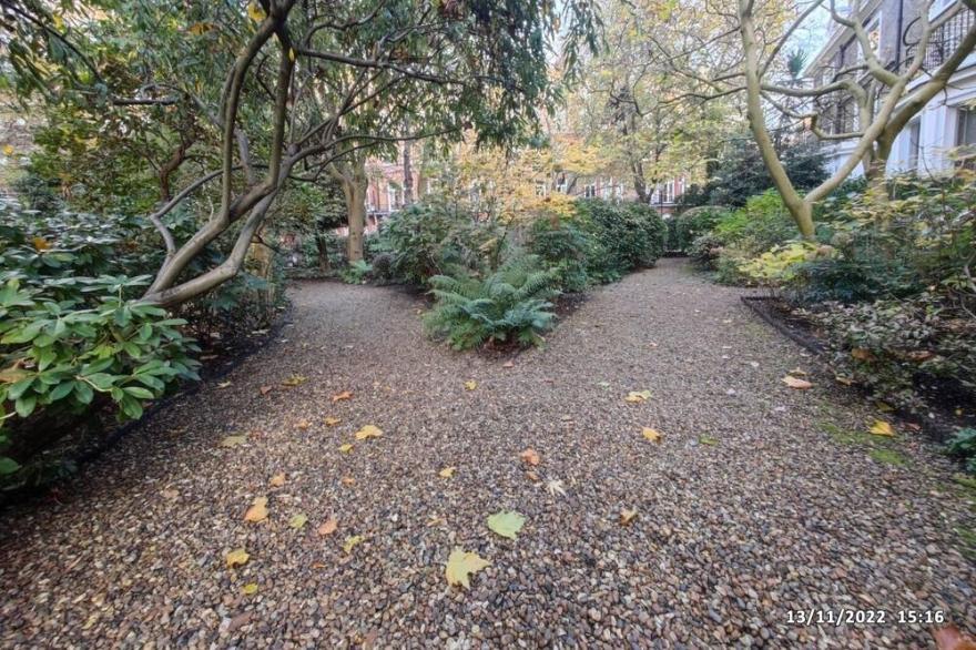 Central London 2 Bedroom Luxury Apartment