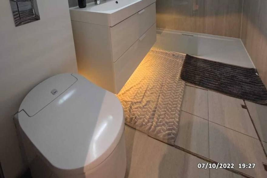 Central London 2 Bedroom Luxury Apartment