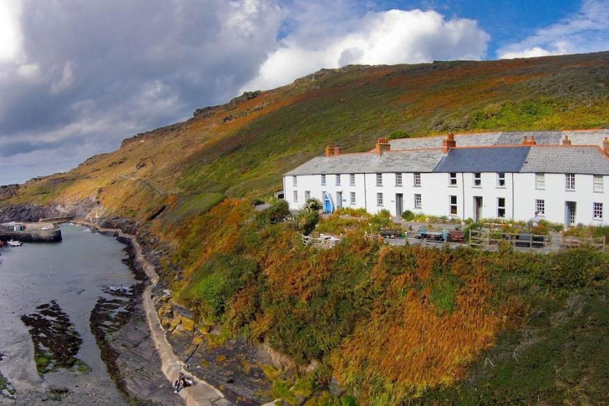 Prime harbour side, newly renovated high spec, sunset & sea view terrace