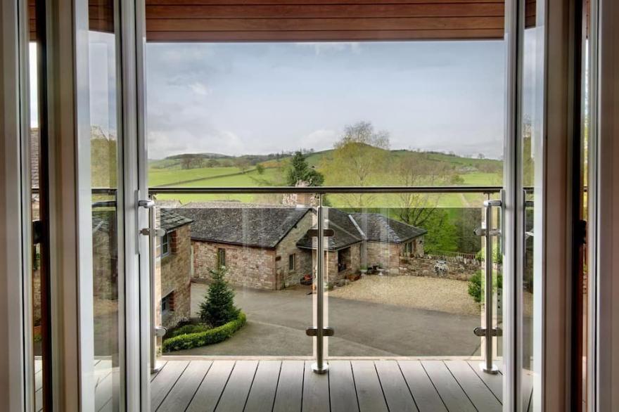 2 bedroom accommodation in Pooley Bridge, Ullswater
