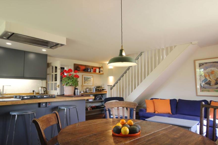 Picturesque cottage for two in the Kent countryside - Moat Farm Cottage
