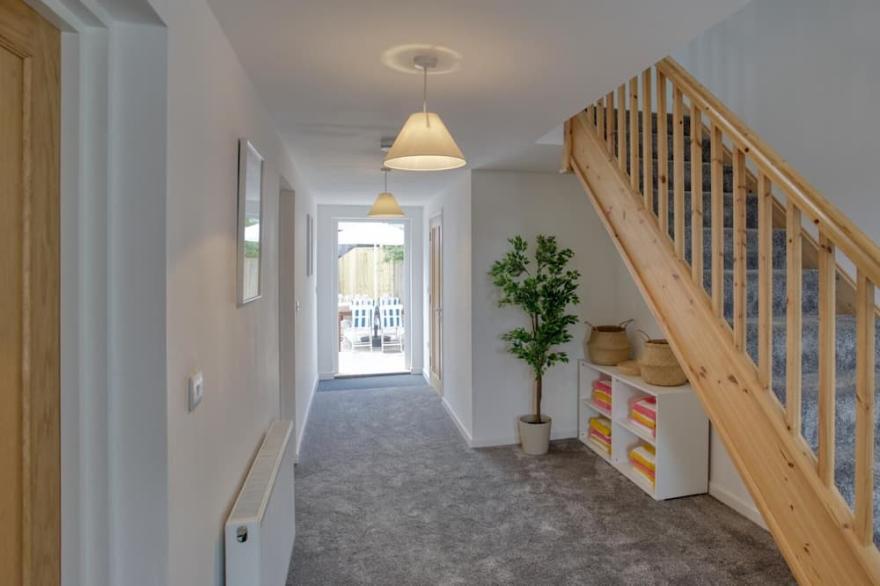 Fantastic sea views in Falmouth, new 4BD townhouse