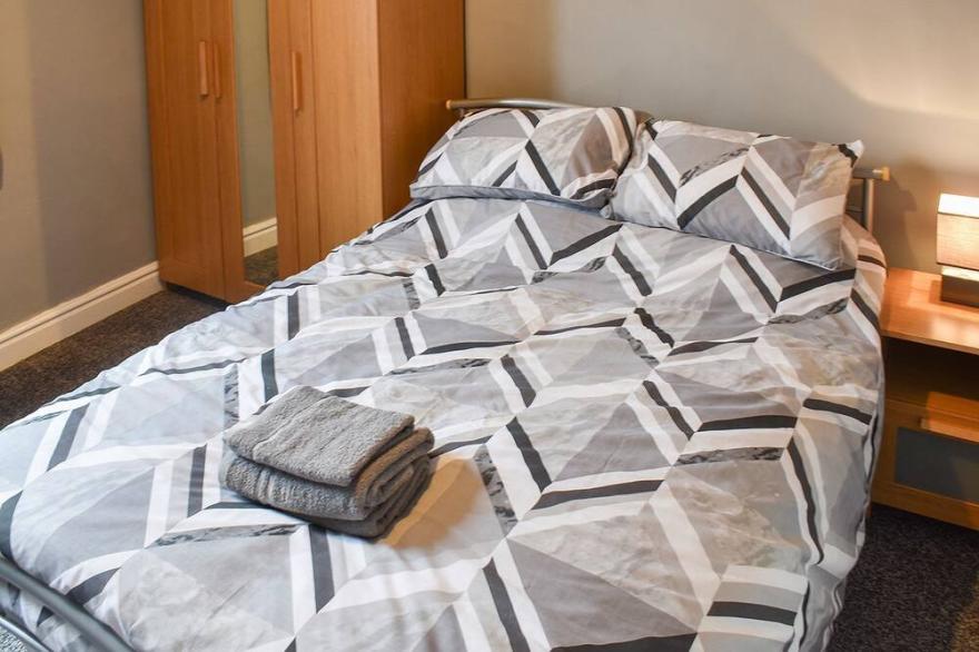 2 bedroom accommodation in York