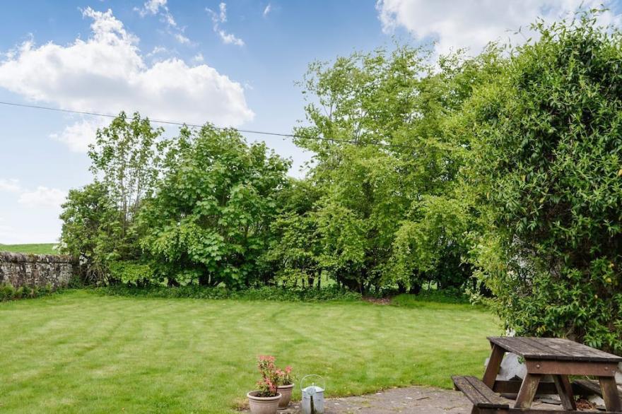 3 bedroom accommodation in Annan