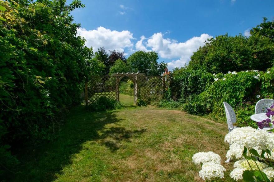 Meadow Cottage in the beautiful Bridport