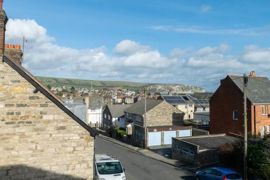 North Cliff View in the beautiful Swanage