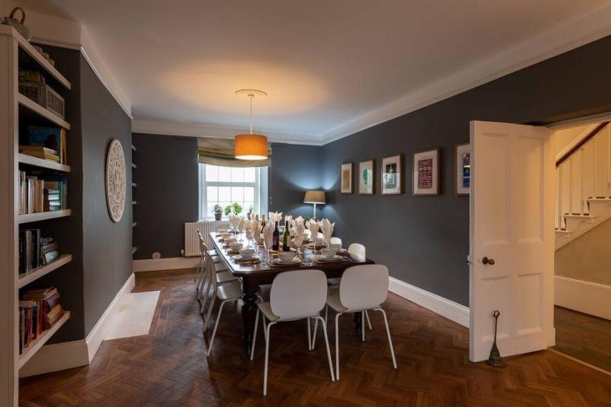 Ty Fferam Bailey: Beautiful 7 bedroom countryside holiday home in Anglesey