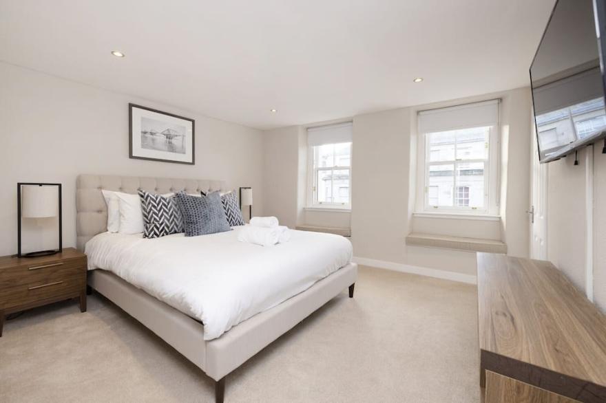 ALTIDO Stylish 2-bed flat near Perth Museum