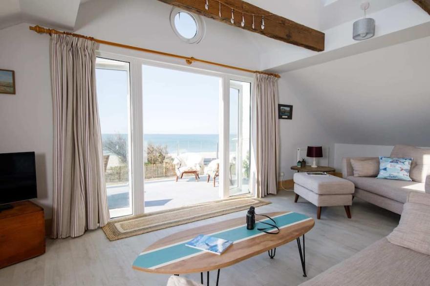 Bright & Dreamy / On the Beach / Garden & Balcony