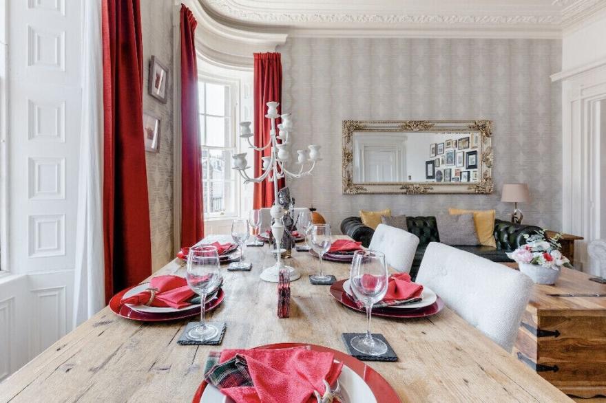 Elegant townhouse in central Ayr.  Close to racecourse, beach & golf facilities