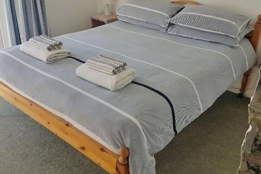 2 bedroom accommodation in Fowey