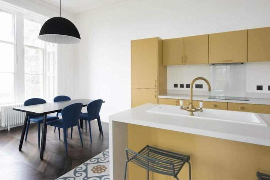A lews castle that sleeps 2 guests  in 1 bedroom