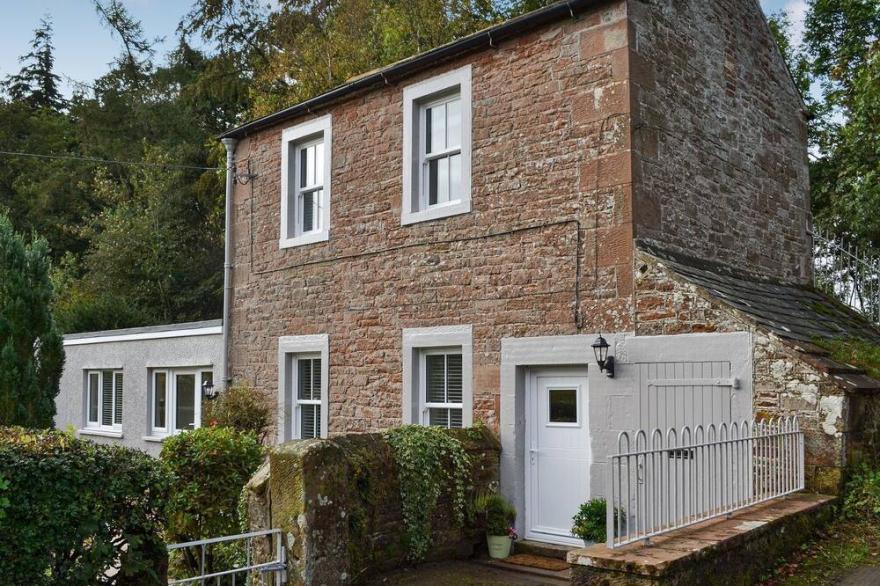 2 bedroom accommodation in Waverton, near Wigton