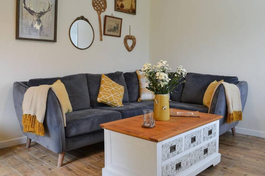 2 bedroom accommodation in Waverton, near Wigton