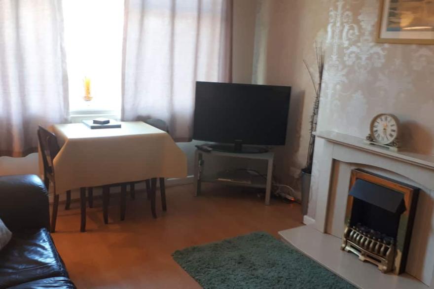 Inviting 3-Bed House in Chester