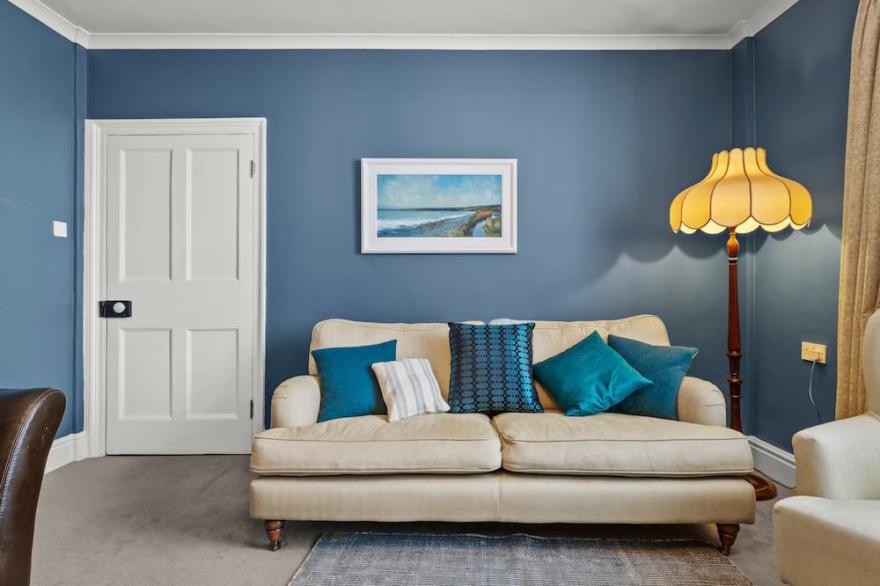 LUXURY 5 STAR HOLIDAY HOME IN ST DAVIDS