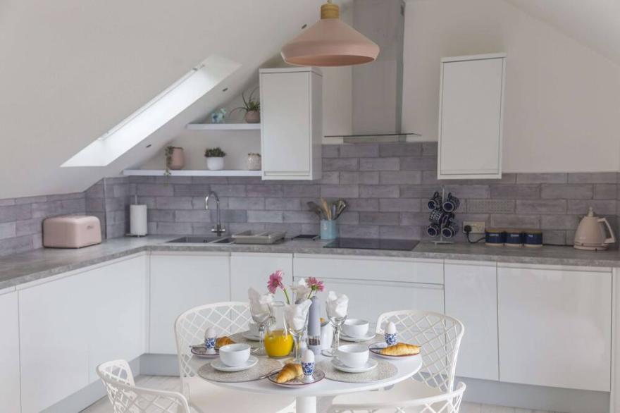 Amazing views over Beach and the sea.2 bedrooms