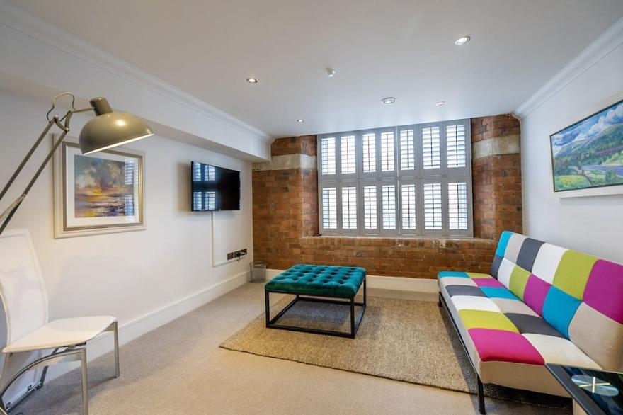 Cocoa Suites 46 -  a family break that sleeps 2 guests  in 1 bedroom