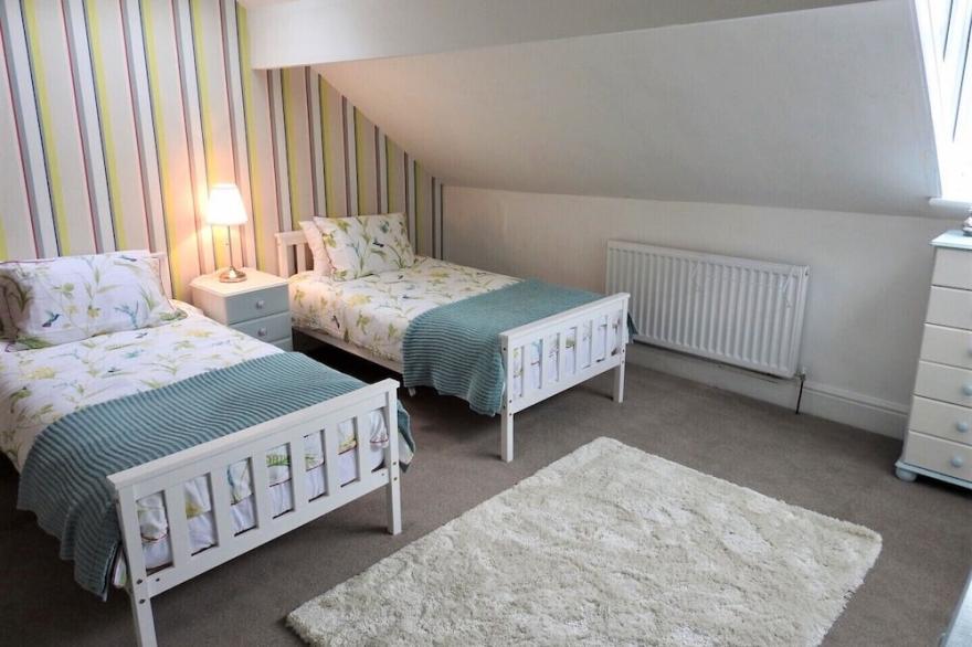 A superbly situated Townhouse in the seaside town of Saltburn by the Sea.