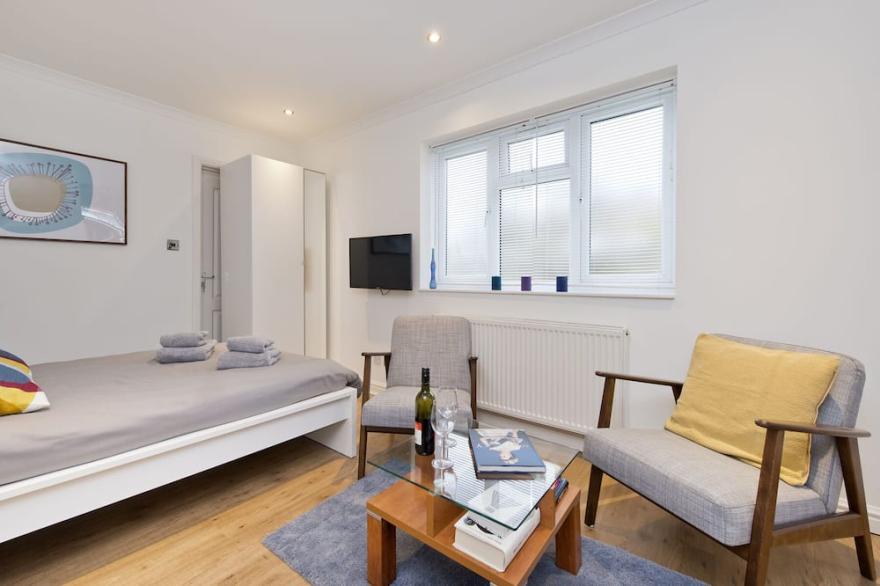 Cosy Studio in Richmond