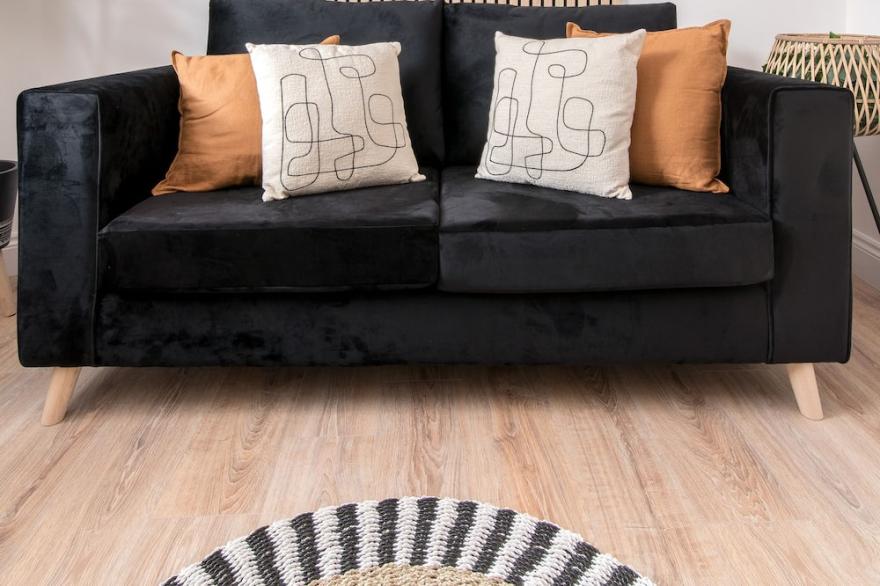 Self Contained, Full Ibiza inspired Boutique Apartment.