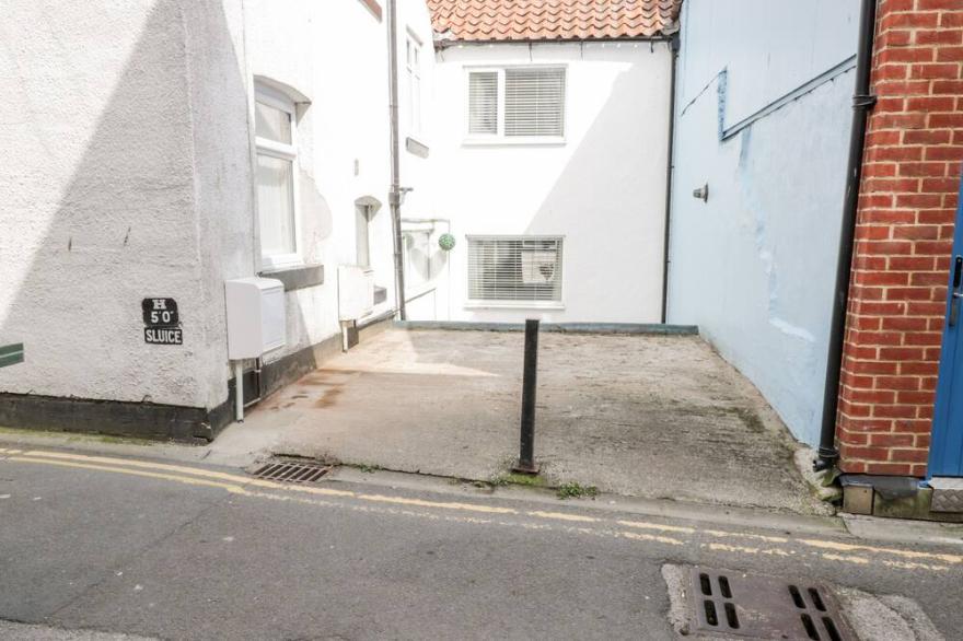 THE COUNTING HOUSE, country holiday cottage in Whitby