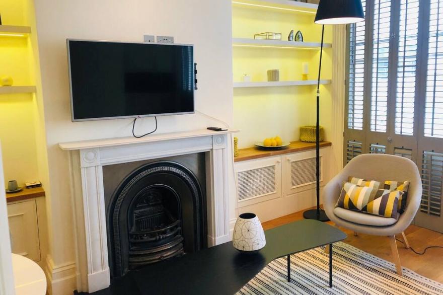 Boswell & Johnson 8room Covent Garden FlowerMarket TownHouse