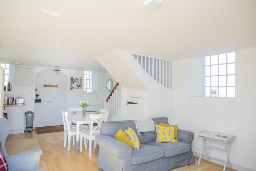 A beautifully renovated, wonderfully positioned old Chapel with large garden