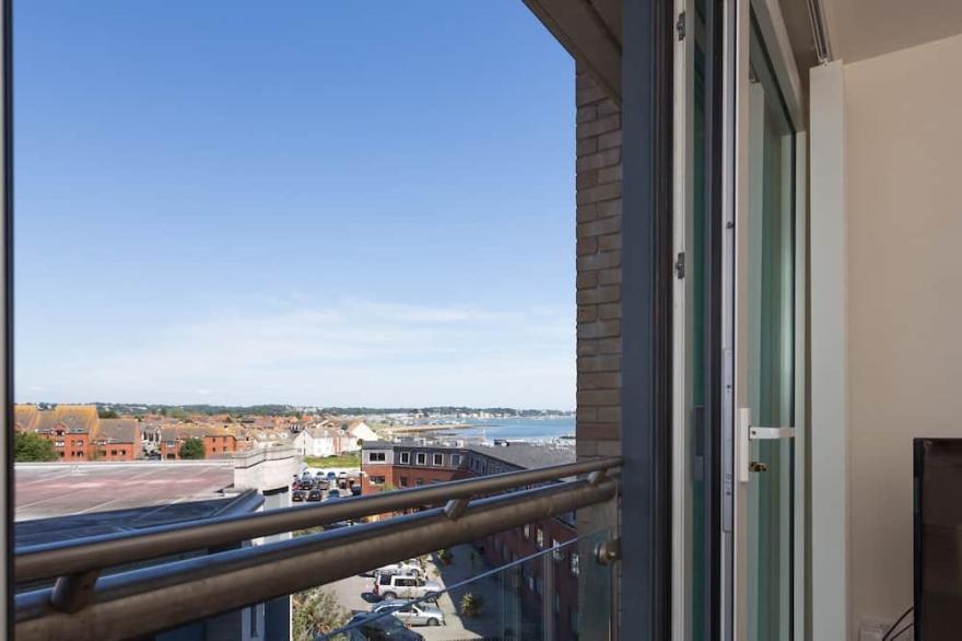 Poppies -  an apartment that sleeps 4 guests  in 2 bedrooms