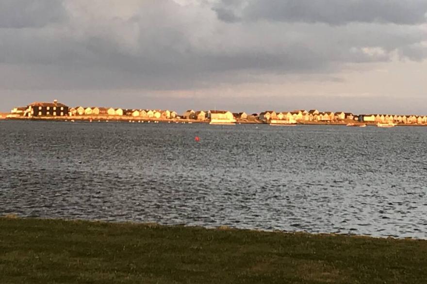 Lovely house by the water in Mudeford