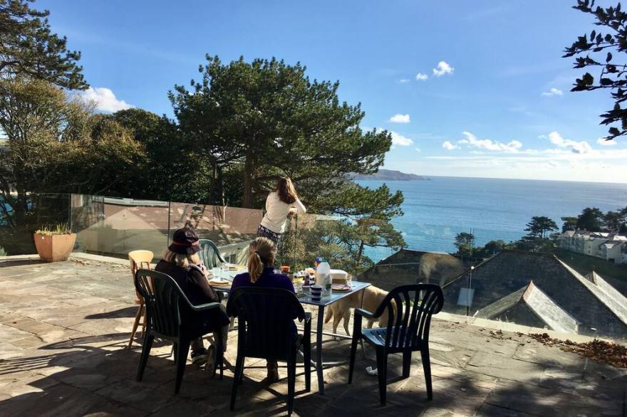 Moult Sylvan, Stunning Shabby-Chic Holiday Home - Stunning Sea Views
