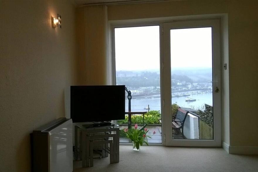 Truly Spectacular Panoramic Views Over R Dart Estuary, Dartmouth from all room