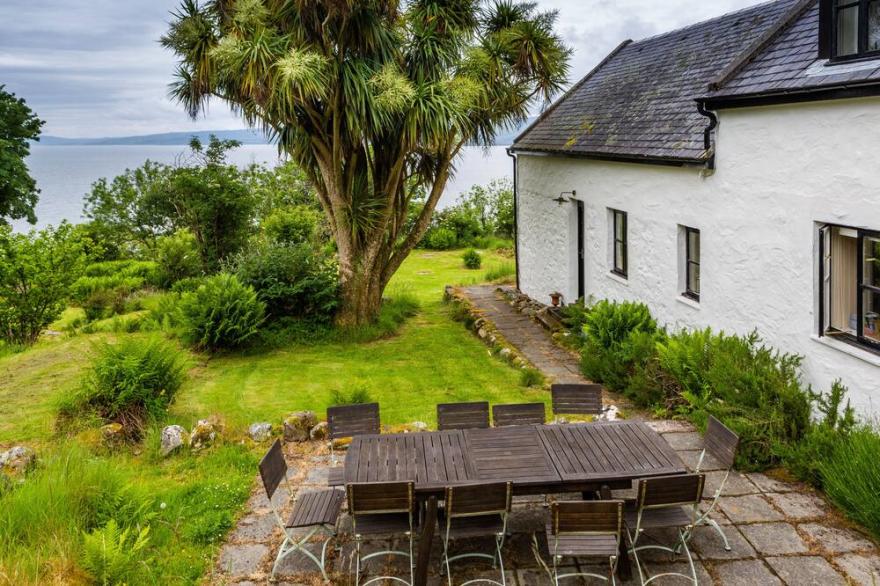 A beautiful & remote farmhouse on the Isle of Arran with outstanding sea views