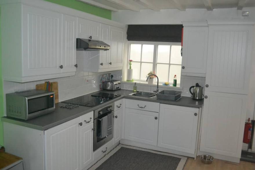 A 200 year old, delightful, fisherman's cottage, ideally located in Whitby.