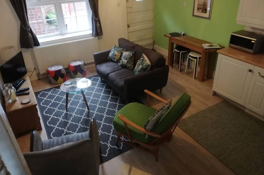 A 200 year old, delightful, fisherman's cottage, ideally located in Whitby.