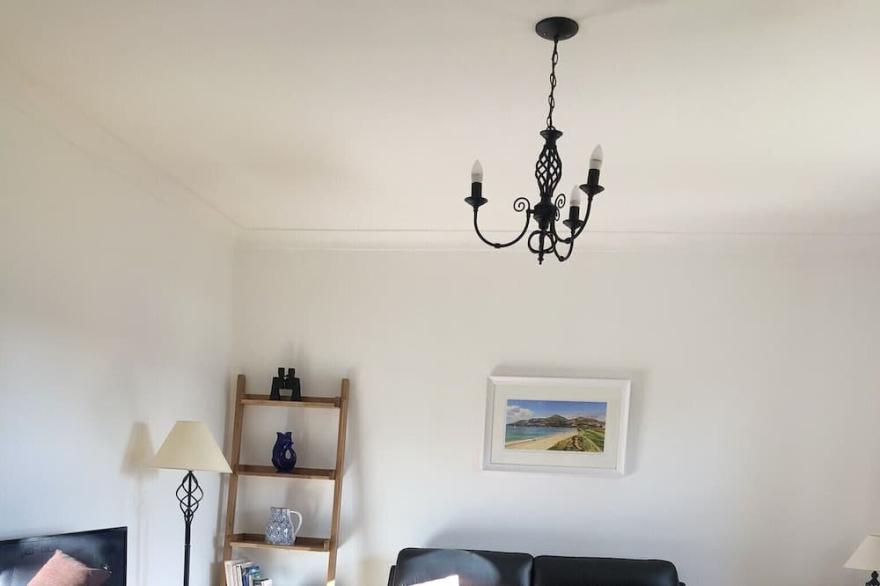 Lakeside Cottage In Kesh With Fabulous Views Over Lough Erne