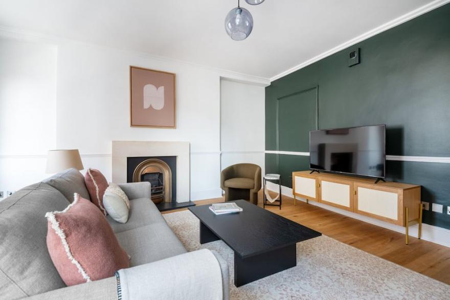 Lovely Covent Garden 1BR, nr. Covent Garden Market, by Blueground