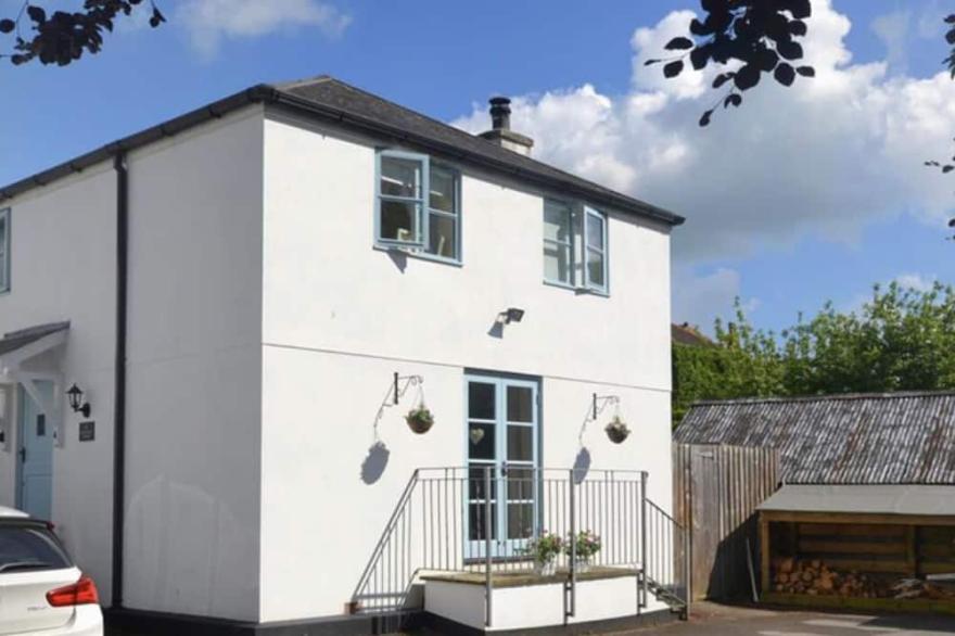 Stylish Devon cottage nr Bantham - ***Last Minute discount for 6-13 August***