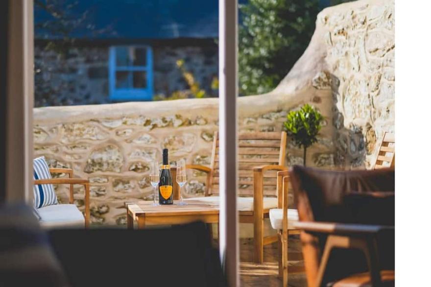 The Loft House - a beautiful 3 storey cottage