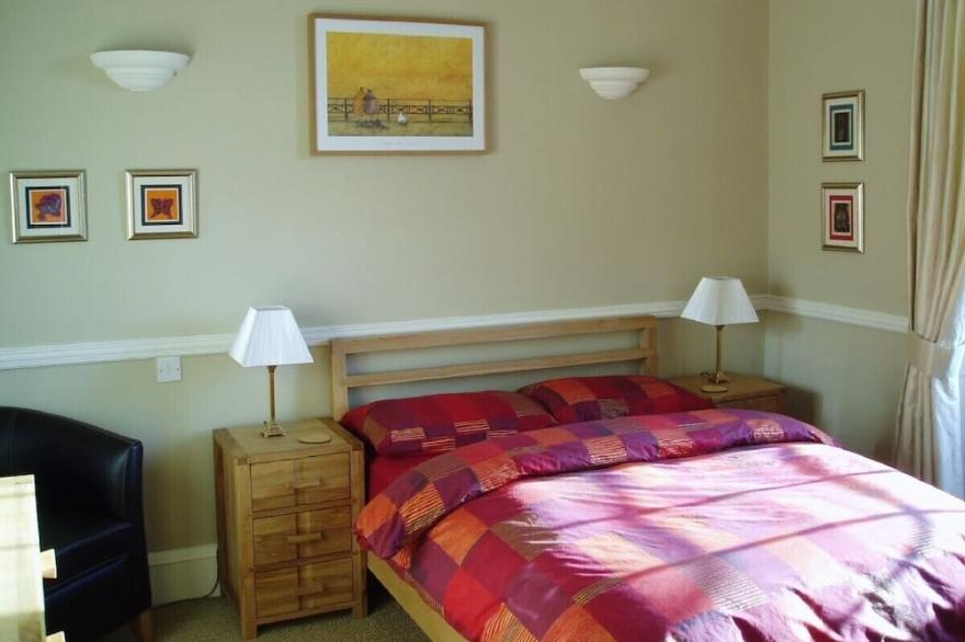 Beautiful Apartment in Edinburgh City Centre