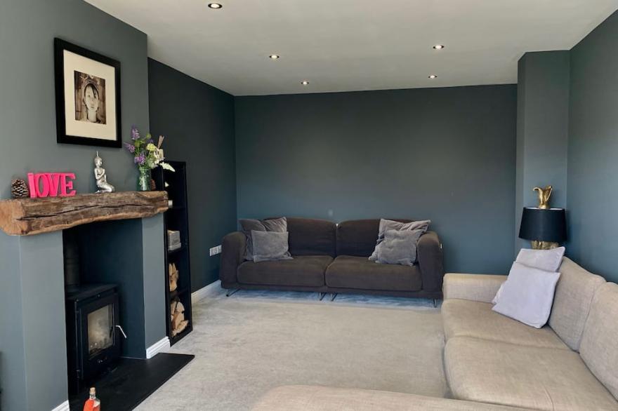 Luxury modern house in the heart of the New Forest & close to the beach